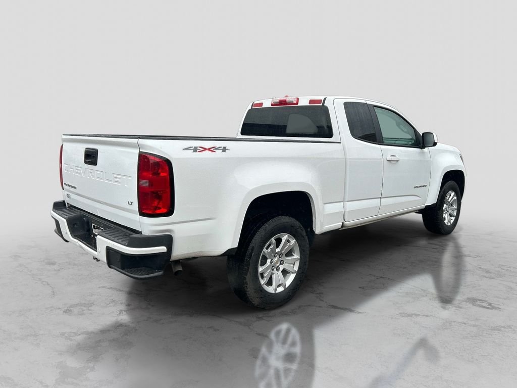 Used 2021 White Chevrolet LT image 5