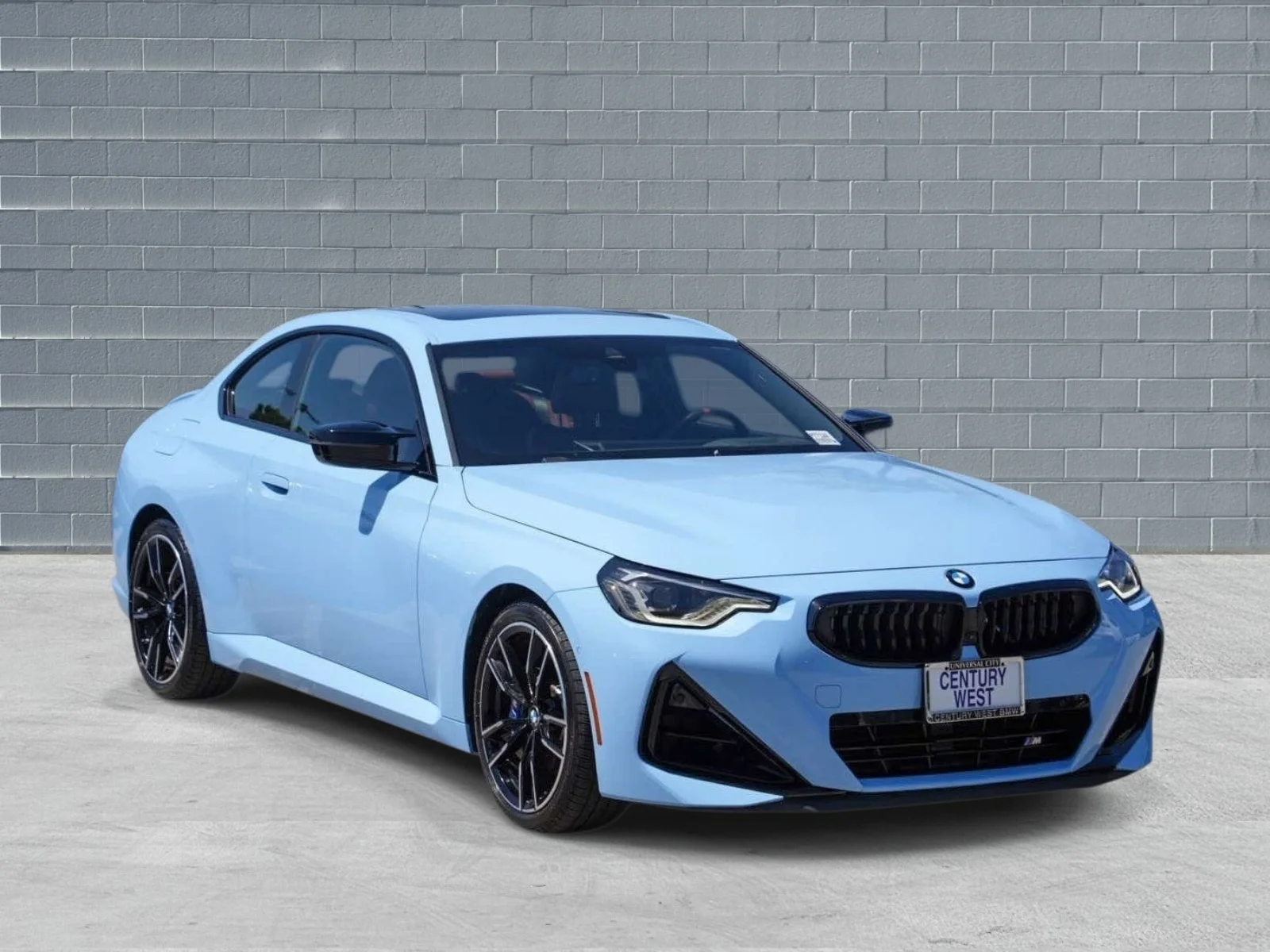 2025 BMW 2 Series M240i Coupe's photo