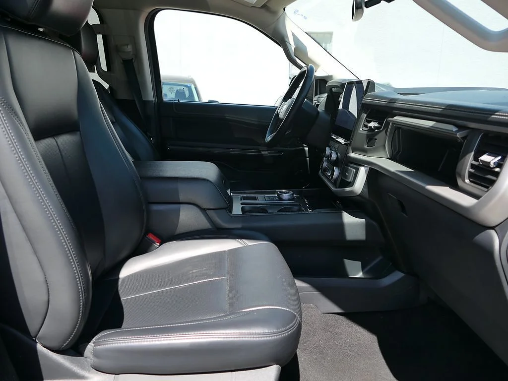 Used 2024 Dark Matter Gray Ford XLT image 26
