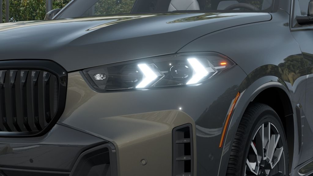 New 2026 Dravit Grey Metallic BMW xDrive40i image 6