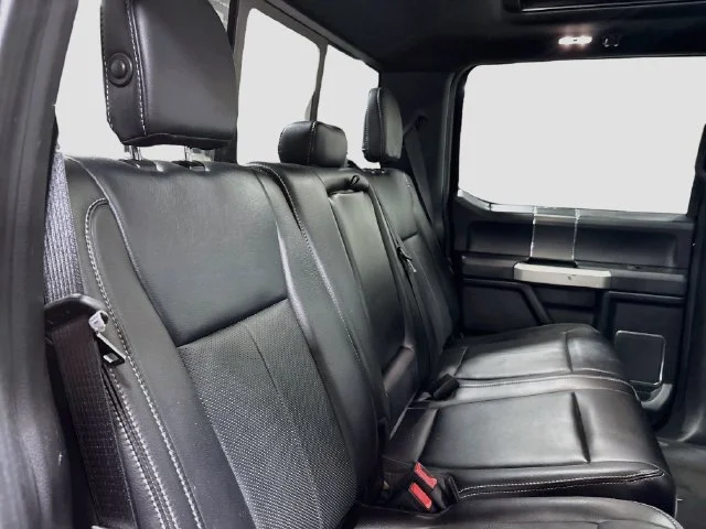 Used 2019  Ford XL image 20