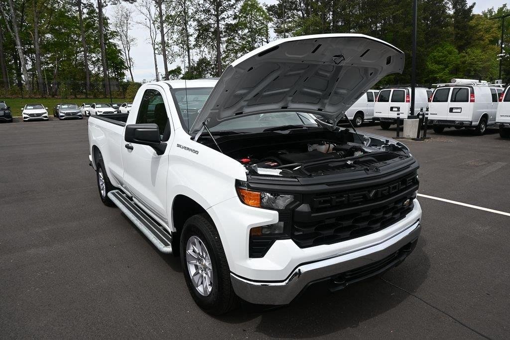 Used 2025 Summit White Chevrolet Work Truck image 28