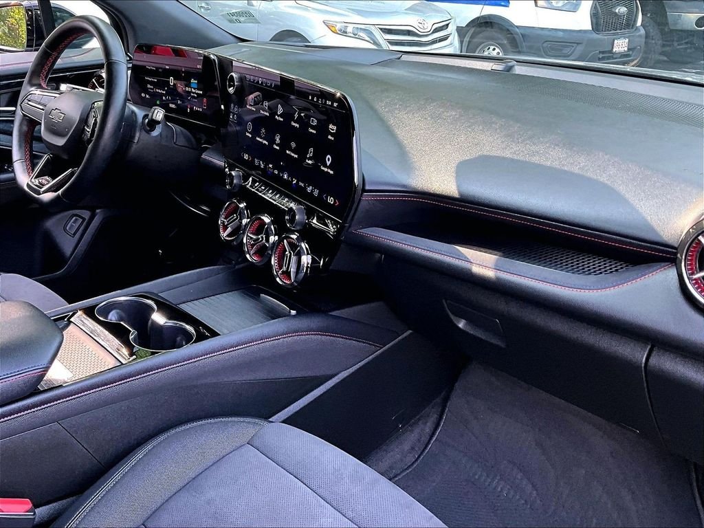 Used 2024 Gray Chevrolet RS image 21