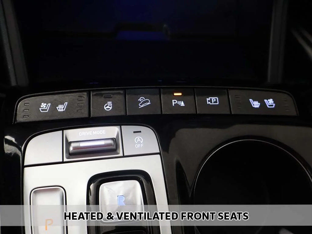 Used 2022 Black Hyundai Limited image 8