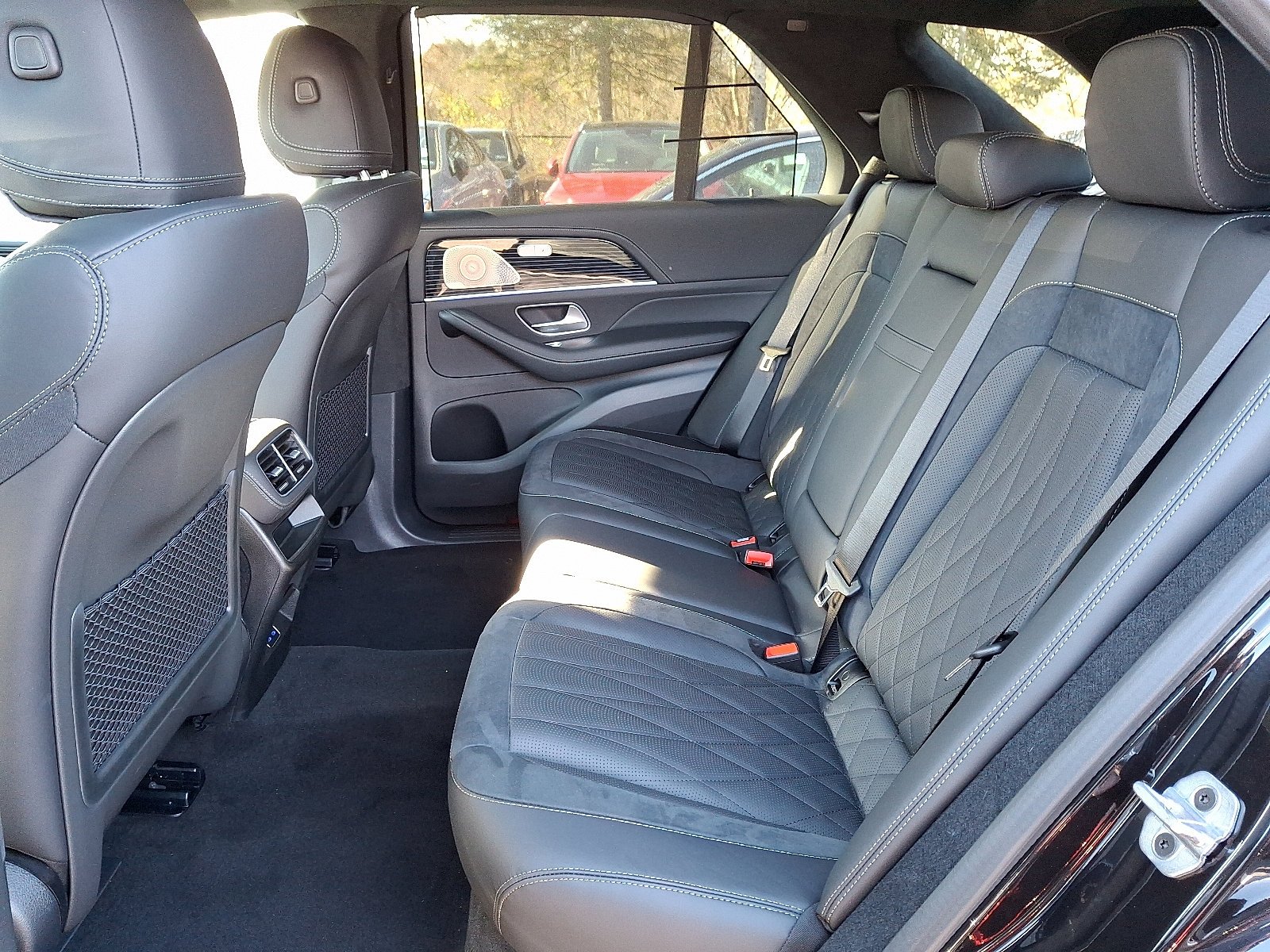 New 2026 Obsidian Black Metallic Mercedes-Benz AMG® GLE 63 S 4MATIC+ SUV image 31