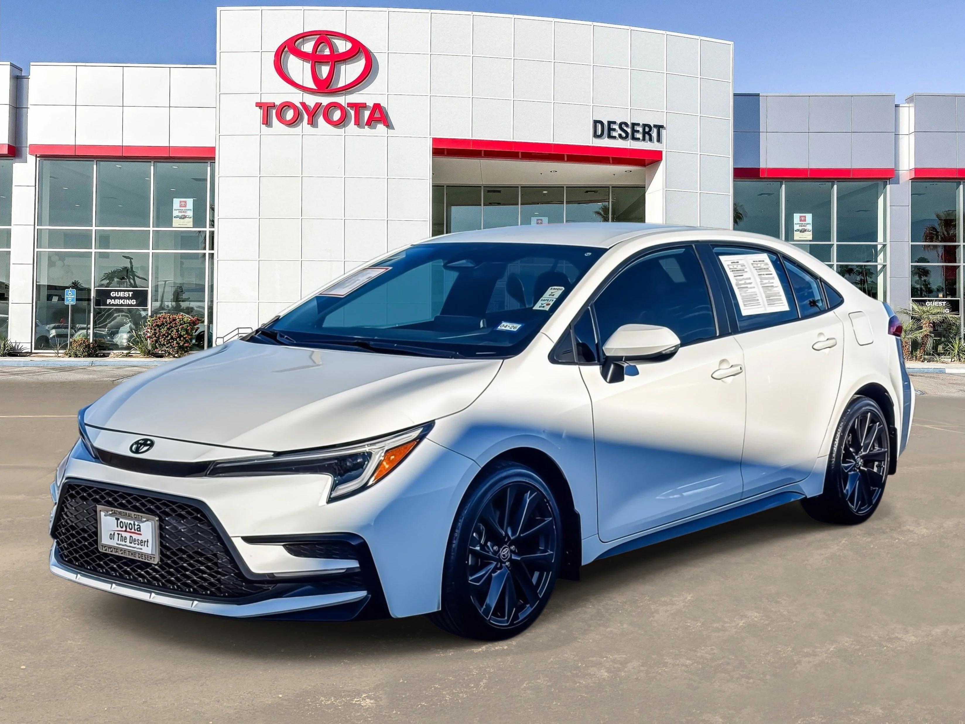 Certified Used 2024 Ice Cap Toyota SE image 3