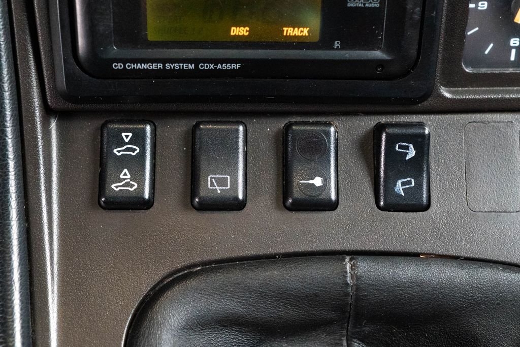 Used 1994 Black Porsche Base image 26