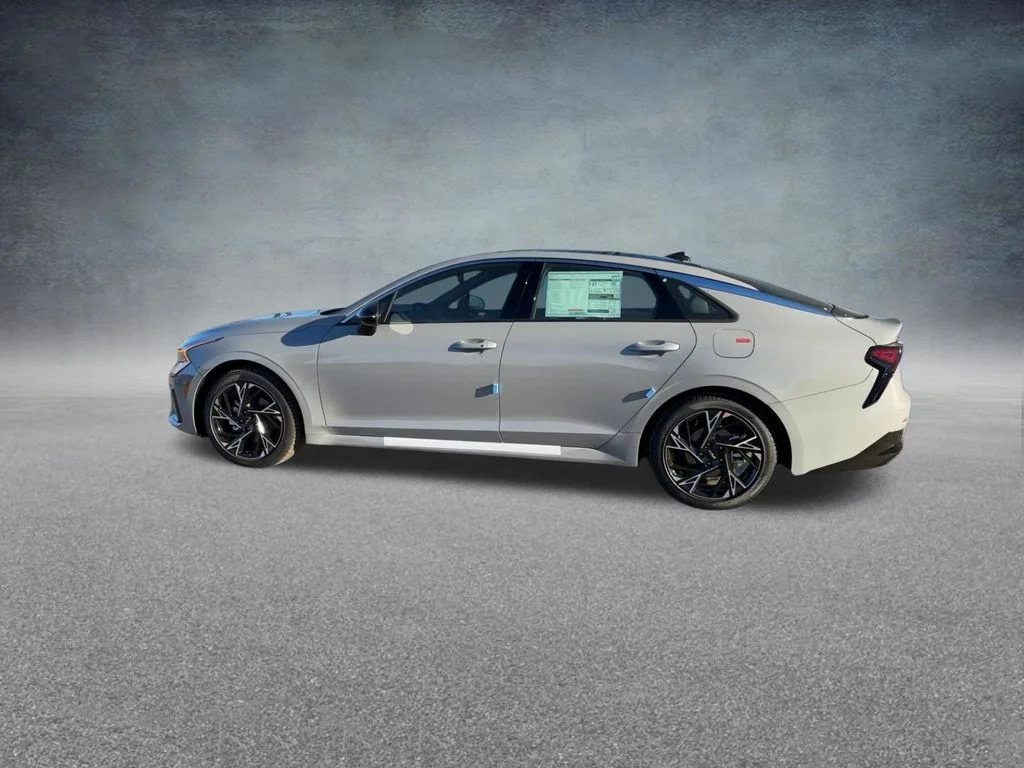Used 2025 Gray Kia GT-Line image 14