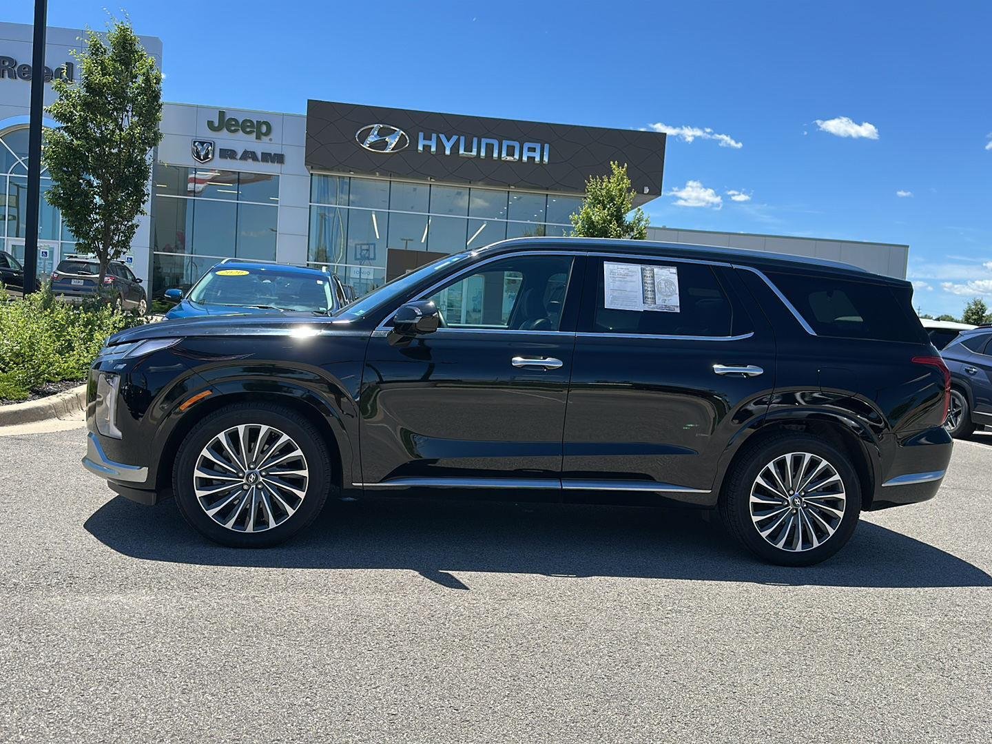 Certified 2024 Hyundai Palisade Calligraphy with VIN KM8R7DGE3RU759772 for sale in Kansas City