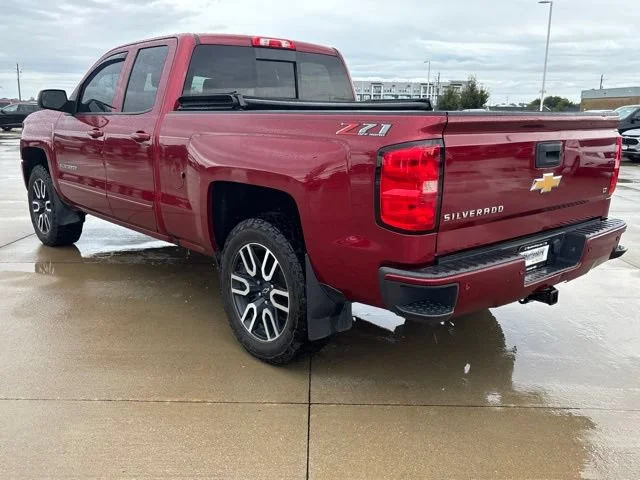 Used 2018 CAJUN RED TINTCOAT Chevrolet LT image 8