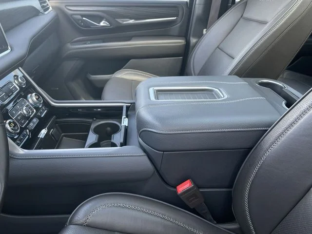 2024 GMC Yukon Denali - Photo 20