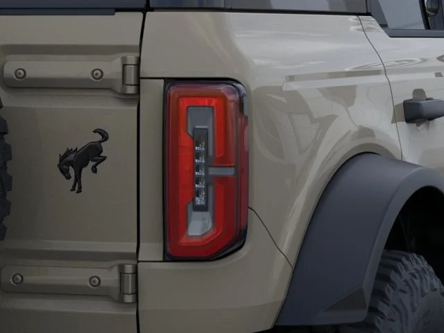 New 2026 Desert Sand Ford Badlands® image 23