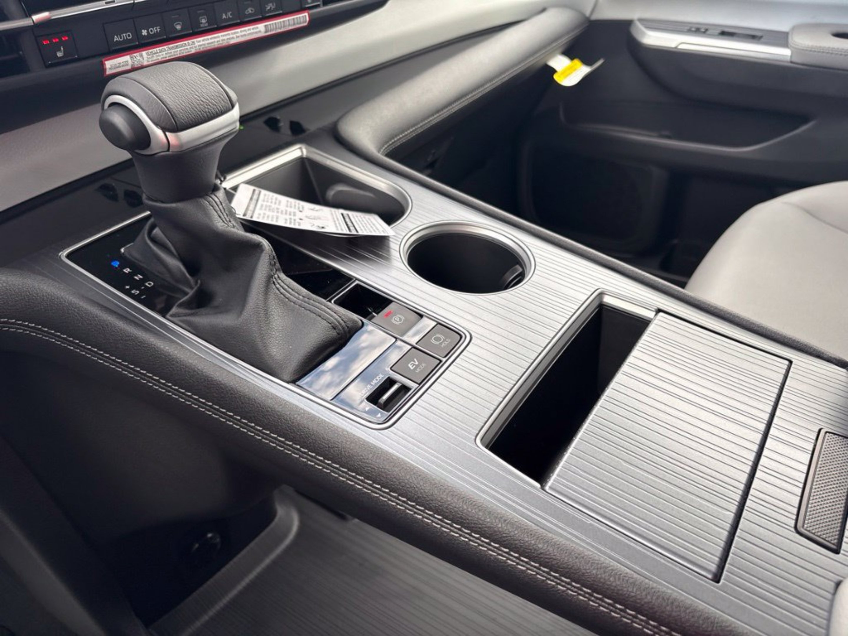 New 2026  Toyota XLE image 13