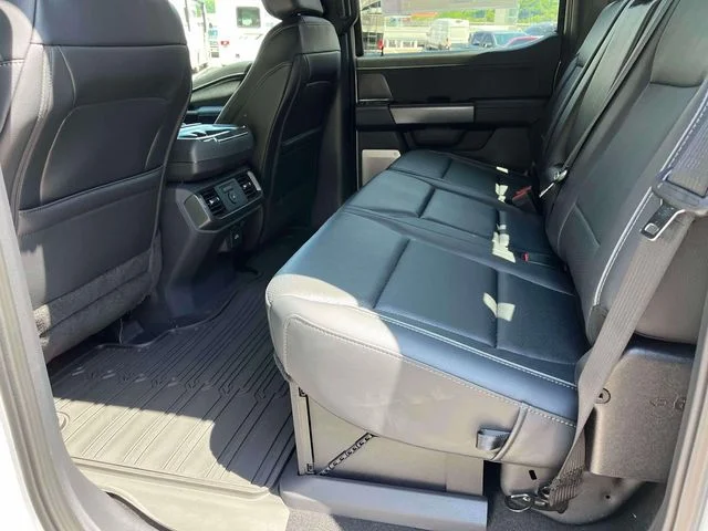 New 2026 White Ford Lariat image 17