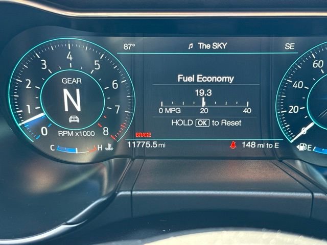 Used 2021 Gray Ford GT Premium image 20