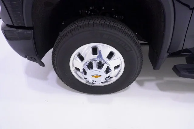 New 2026 Black Chevrolet High Country DRW image 14