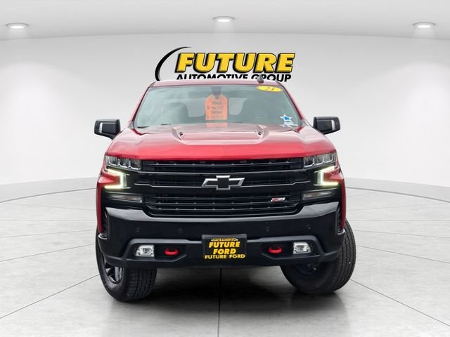 Used 2021 Red Chevrolet LT Trail Boss image 2