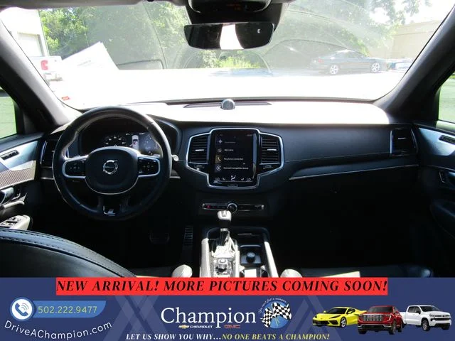 Used 2019 Black Volvo T6 R-Design image 11