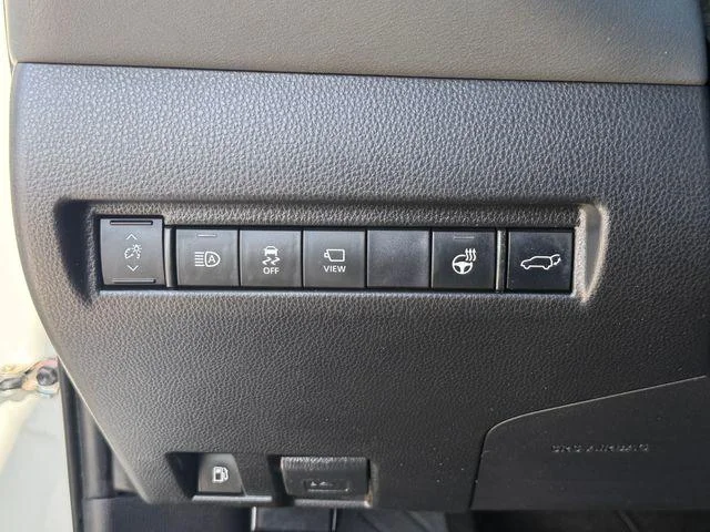 Certified Used 2021 BLIZZARD PEARL Toyota Limited image 26