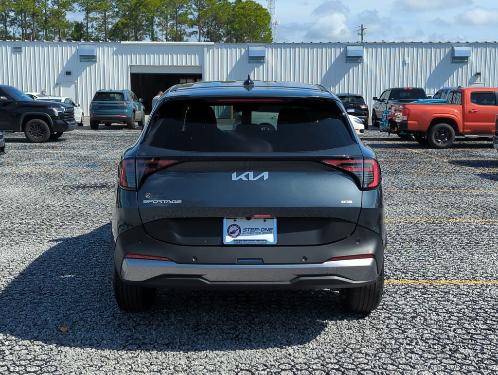 New 2026 Gravity Gray Kia LX image 6