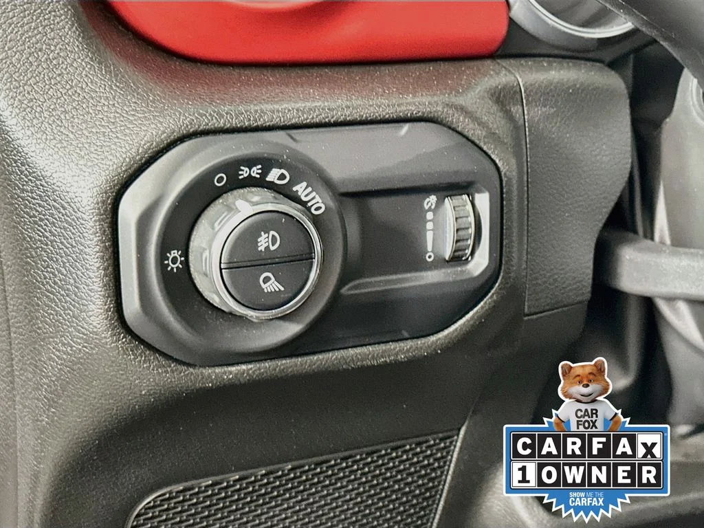 Used 2023 Sting-Gray Clearcoat Jeep Rubicon image 11