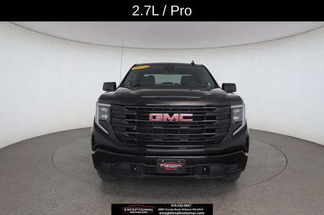 Used 2024 Black GMC Pro image 31