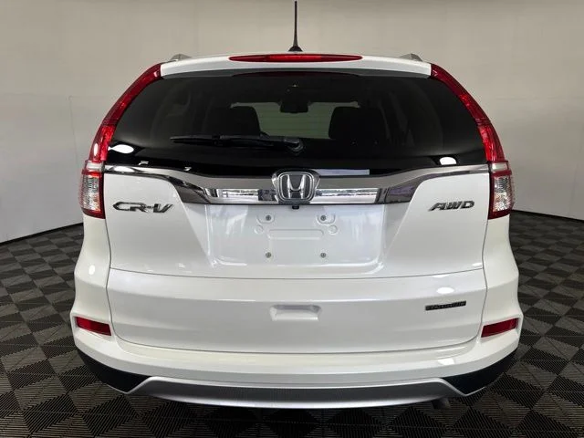 Used 2016 White Honda Touring image 22