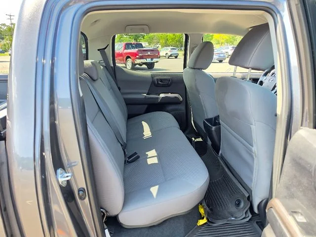 2023 Toyota Tacoma SR5 - Photo 14