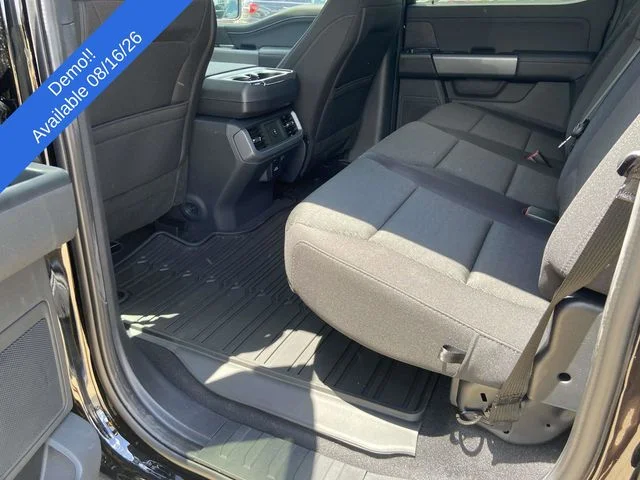 New 2026 Agate Black Metallic Ford XLT image 9