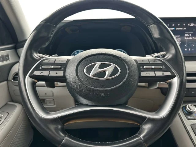Used 2023 Silver Hyundai SEL image 23