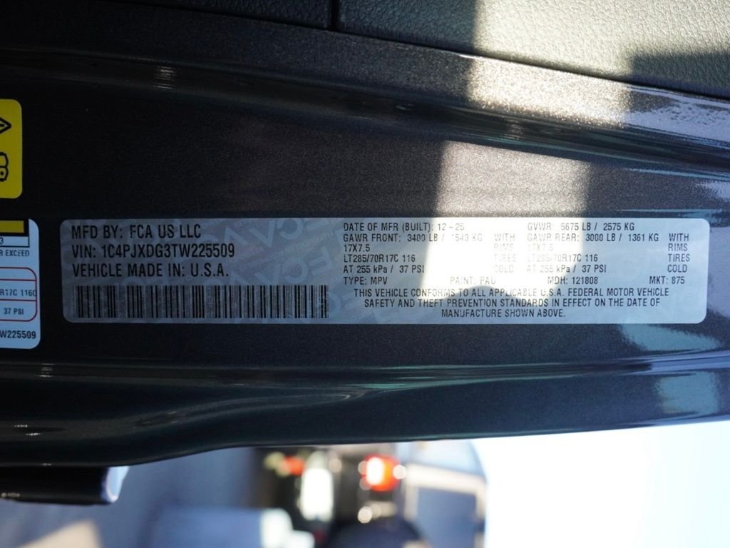 New 2026 Granite Crystal Metallic Clear-Coat Exterior Paint Jeep Willys image 27