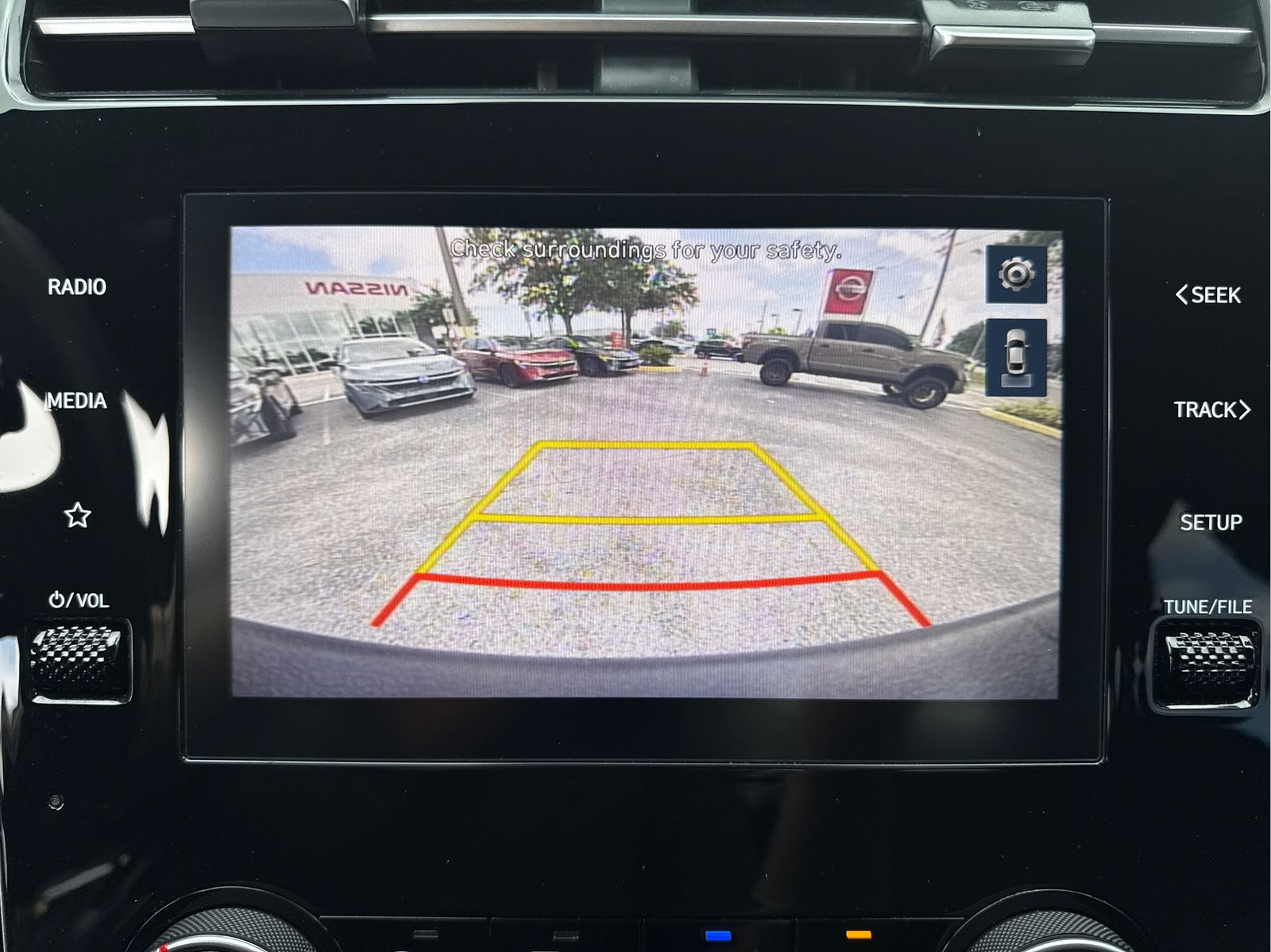 Used 2023 Gray Hyundai SEL image 33