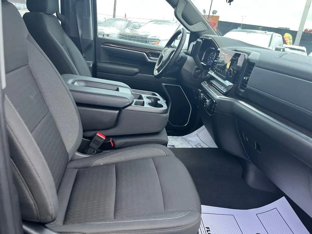 2025 Chevrolet Silverado 1500 RST - Photo 27