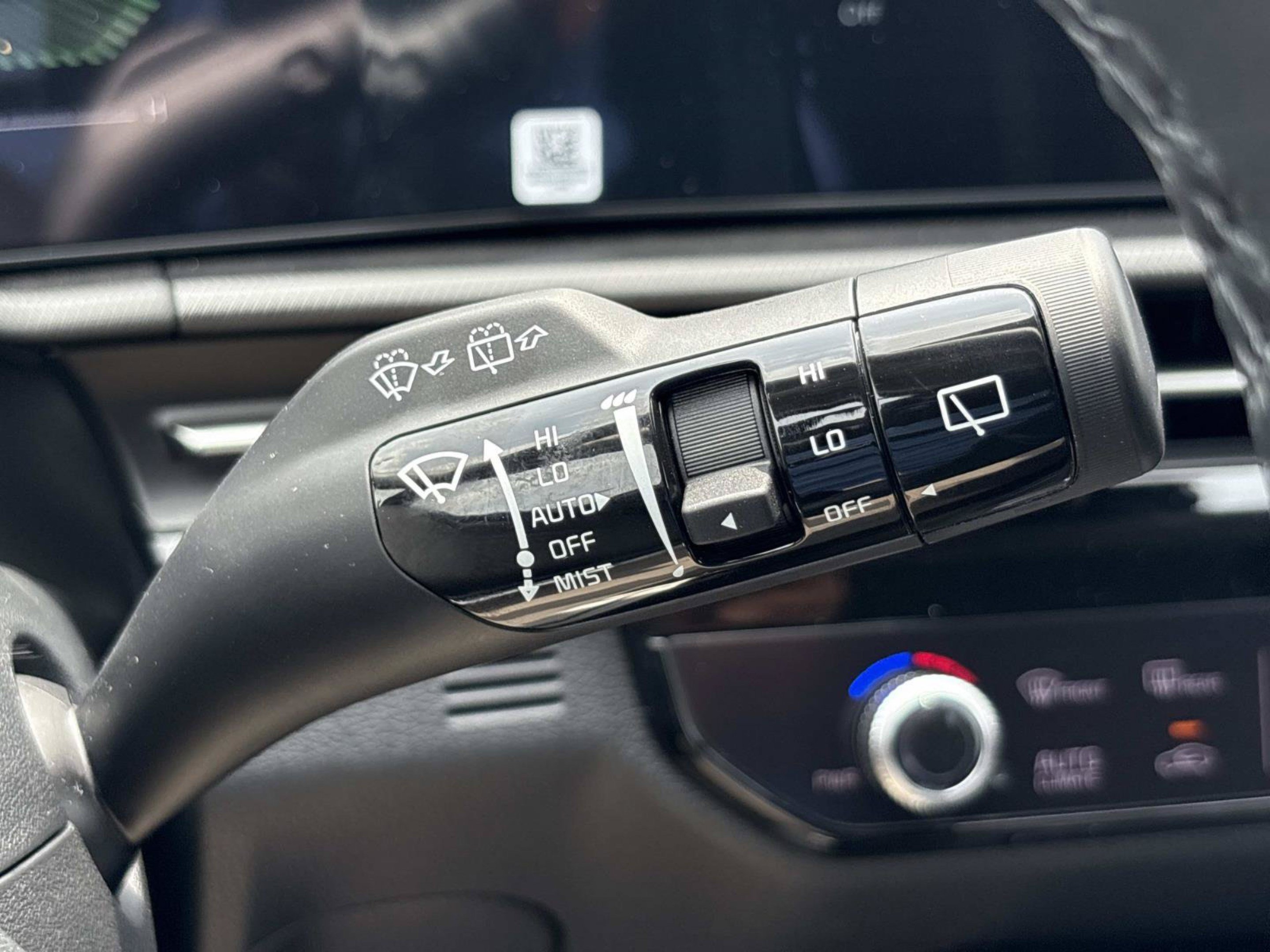New 2027 Gravity Gray Kia LX image 26