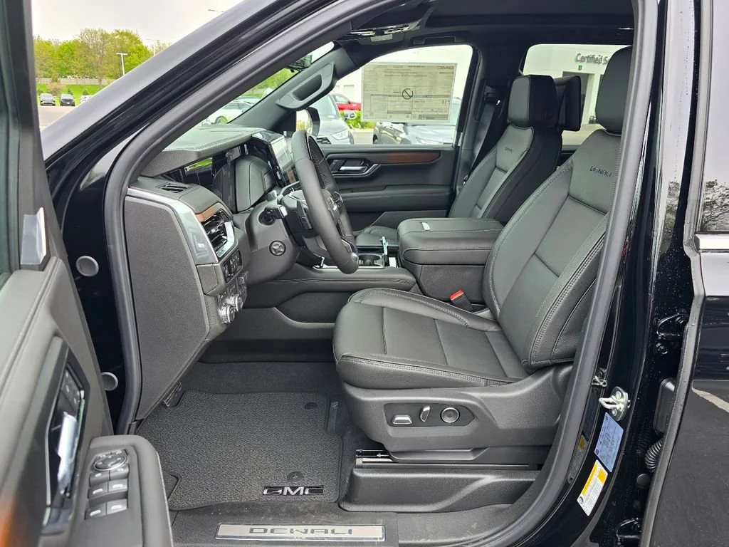 New 2026 Onyx Black GMC Denali image 15