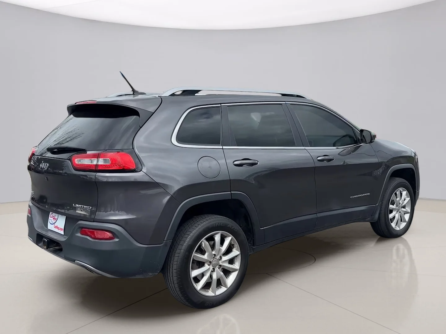 Used 2014 Grey Jeep 4WD LIMIT image 5