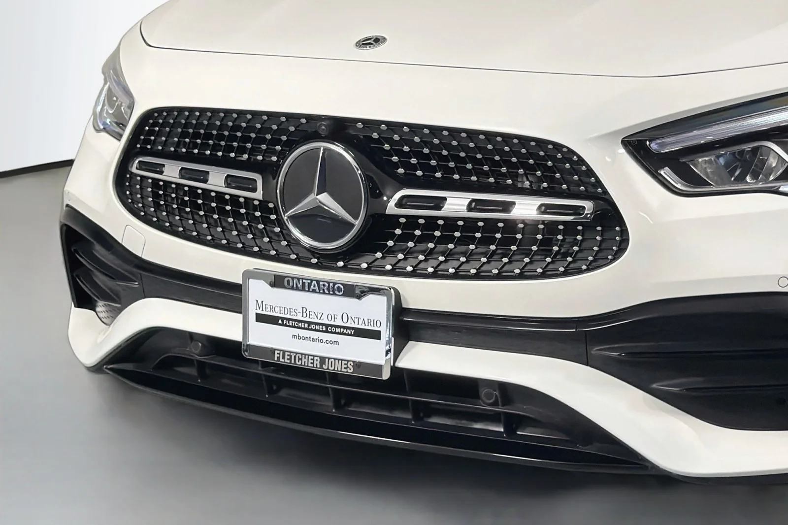 Used 2023 Polar White Mercedes-Benz 250 image 12