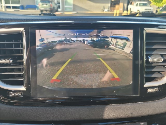 Used 2023 Black Chrysler Touring L image 21