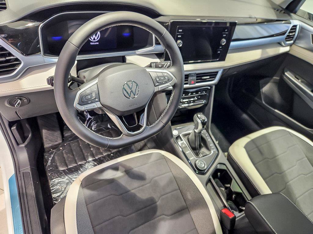 New 2026 Pure White Volkswagen 1.5T SE image 8