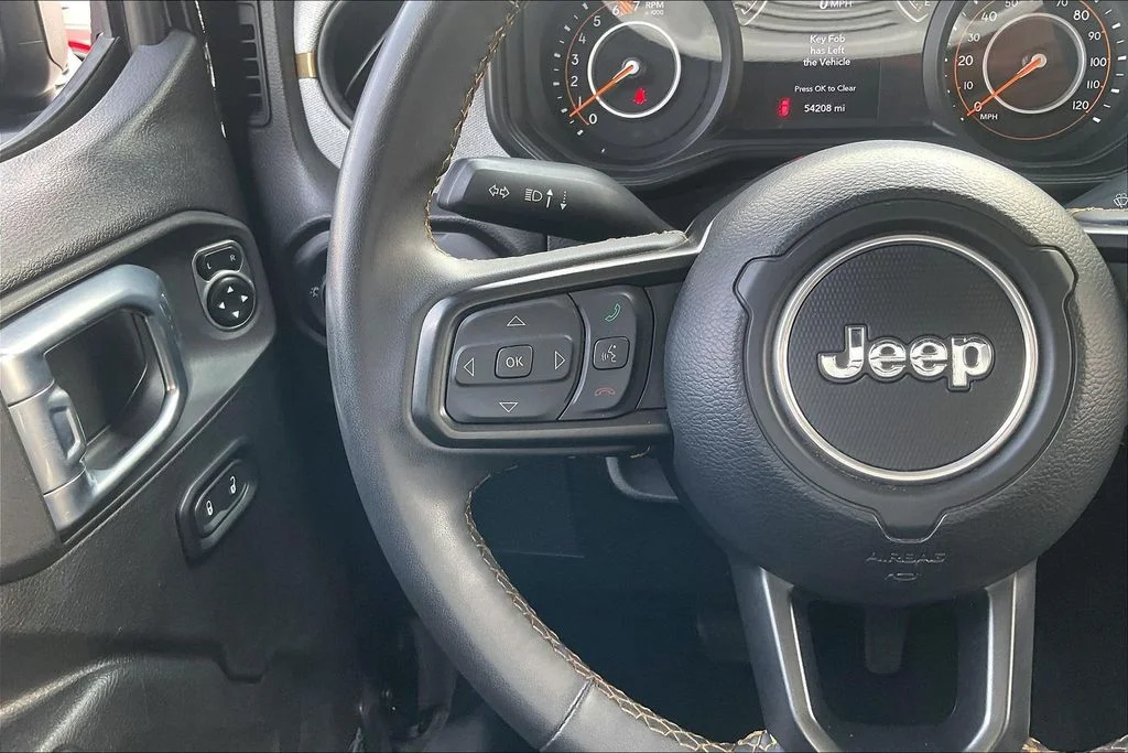 Used 2024 Black Jeep Sport S image 17