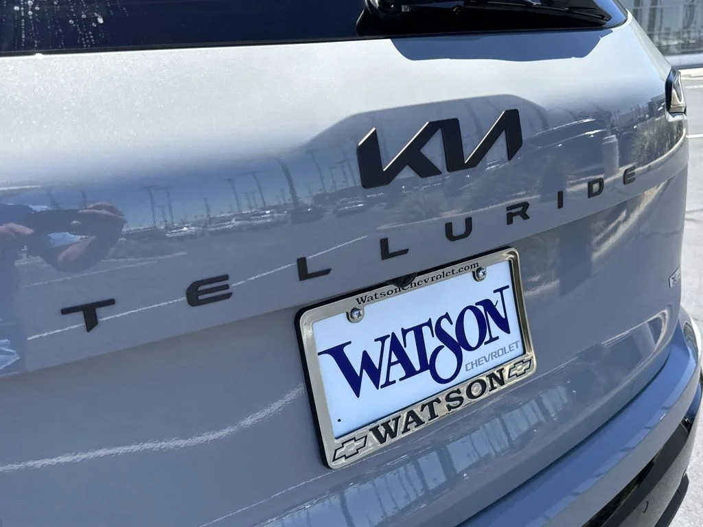 Used 2025 Gray Kia SX-Prestige X-Pro image 33