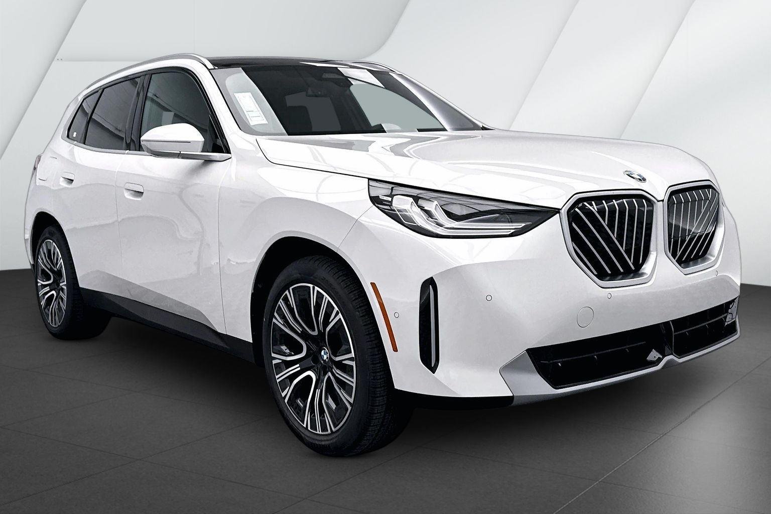 2026 BMW X3 30 XDRIVE's photo