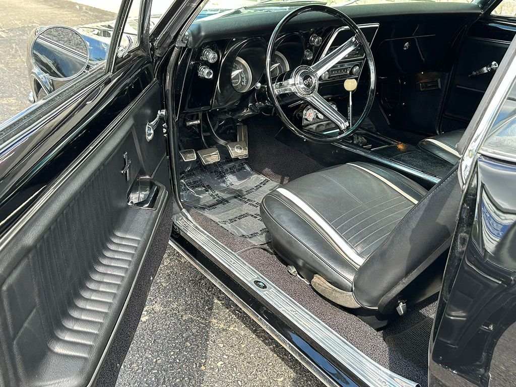 Used 1967 Black Chevrolet  image 41