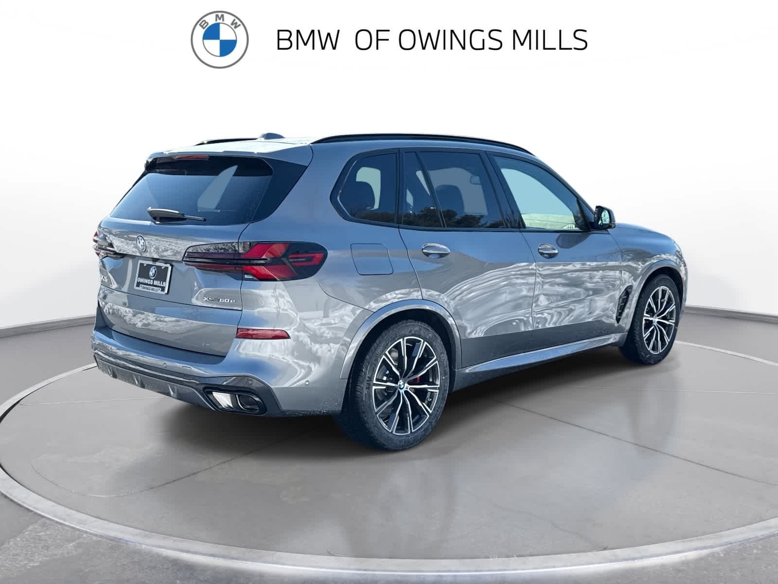 New 2026 Skyscraper Grey Metallic BMW xDrive50e image 9