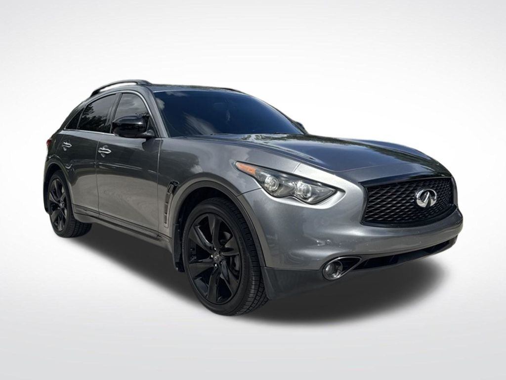 Used 2017 Gray INFINITI Base image 2