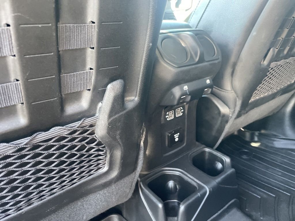 Used 2021 Gray Jeep Mojave image 30
