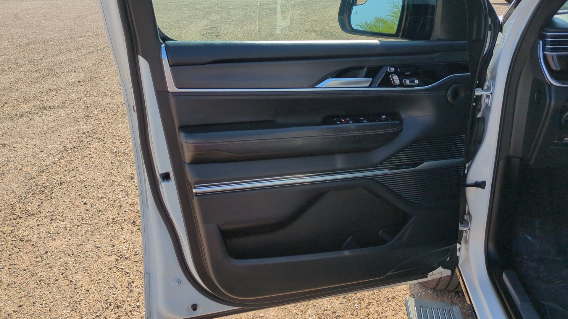 Used 2024 Bright White Clearcoat Jeep Series II image 11