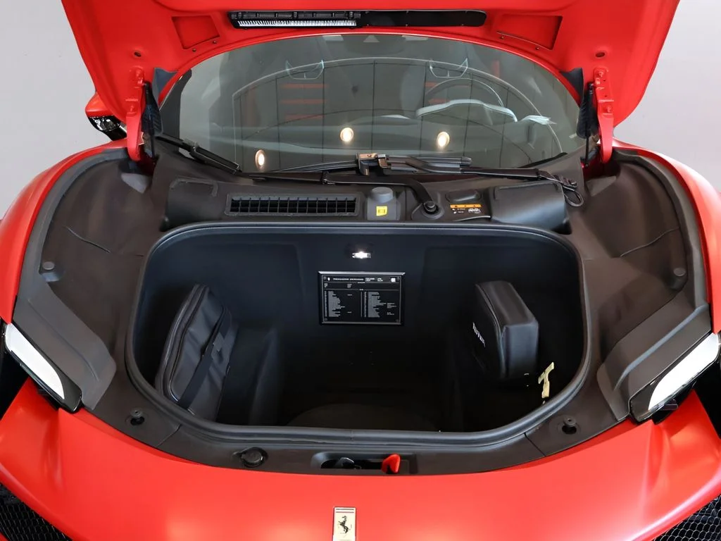 Used 2024 Rosso Ferrari F1-75 OPACO Ferrari  image 22