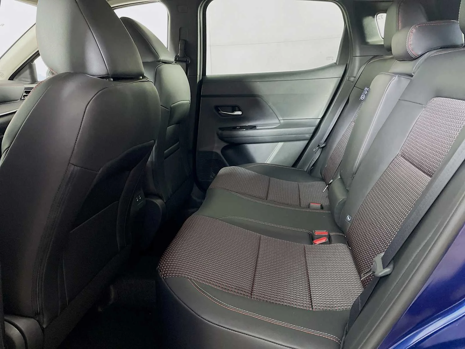 New 2026 Deep Blue Pearl Nissan SR image 5
