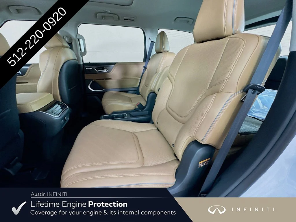 New 2027 White INFINITI LUXE image 32